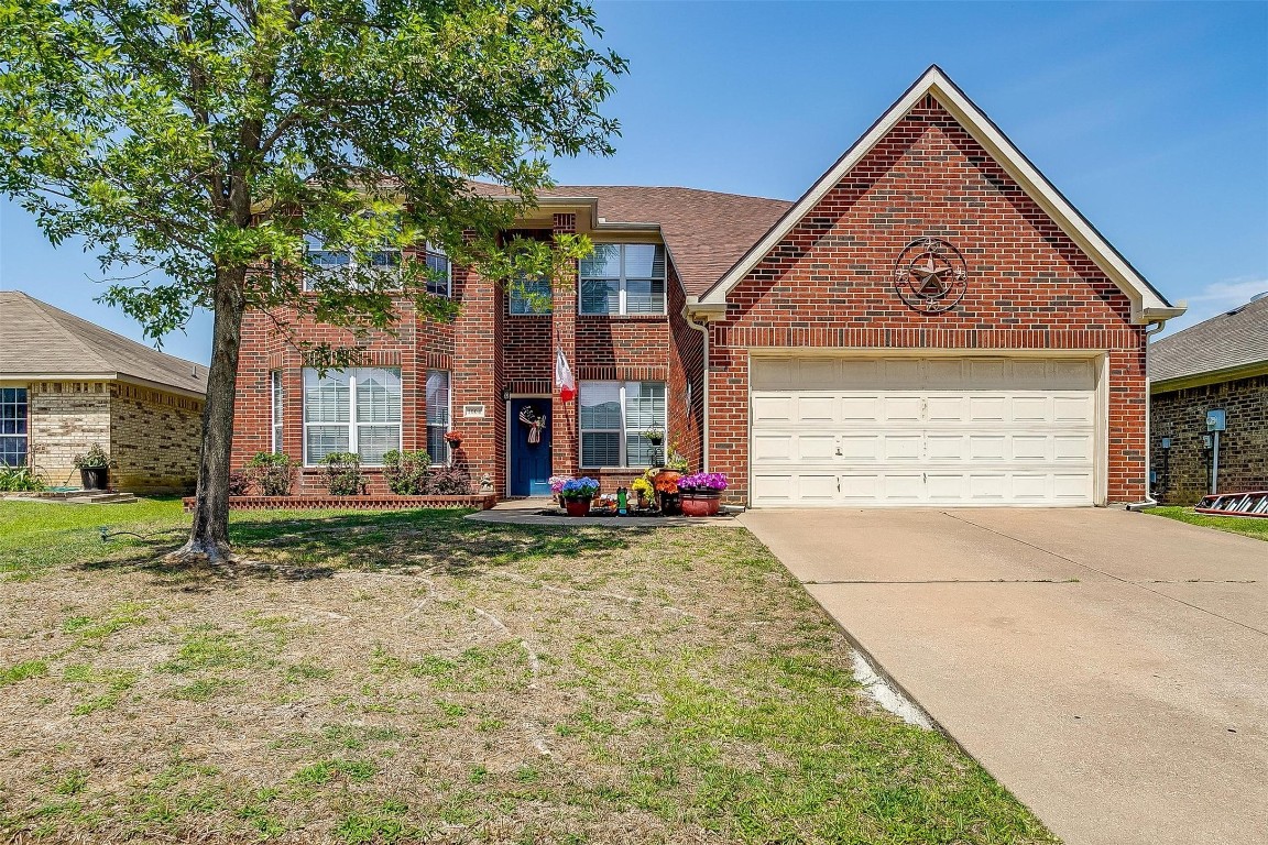 1004 Hidden View Court Burleson TX 76028