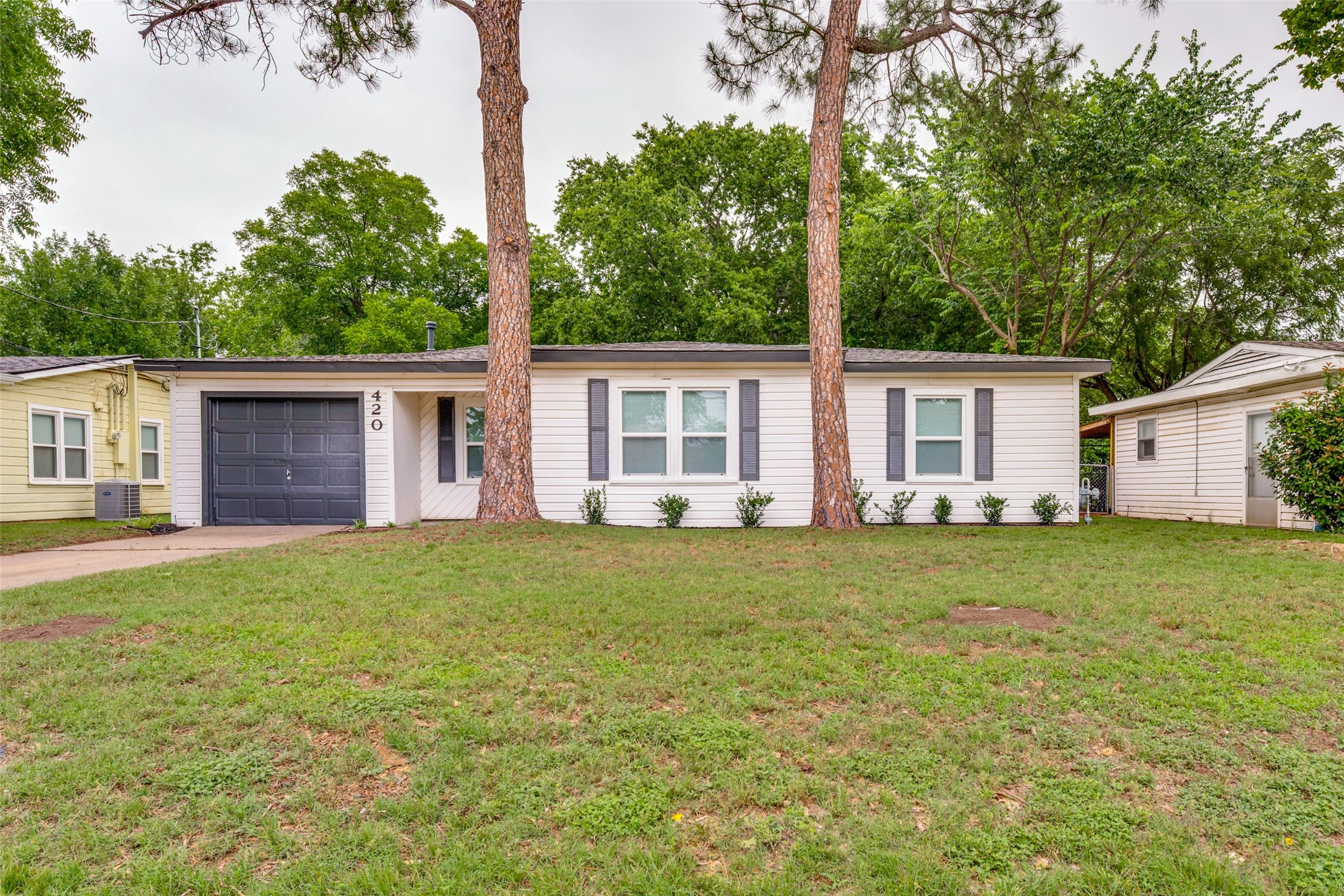 420 Arthur Drive Hurst TX 76053