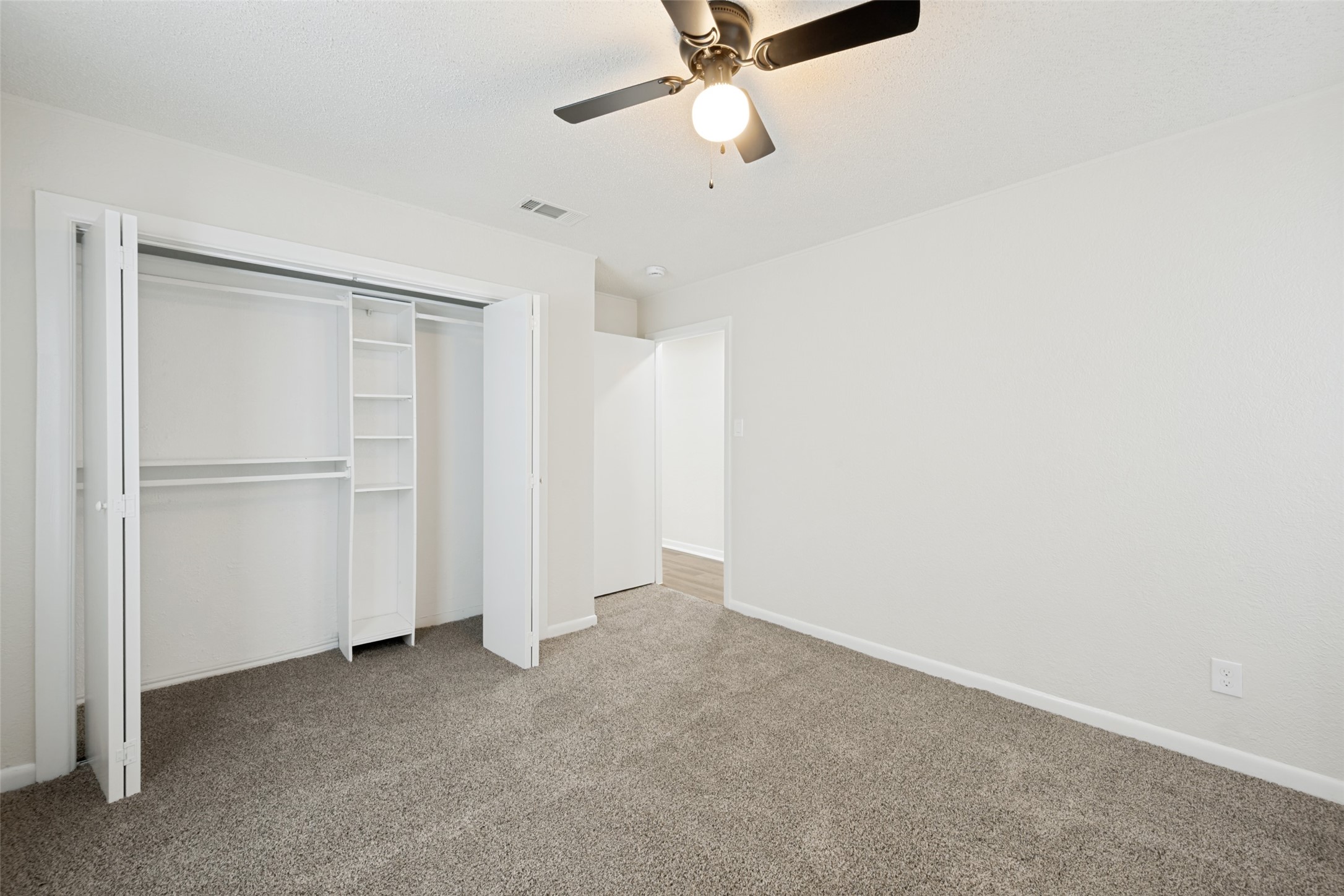 420 Arthur Drive Hurst TX 76053