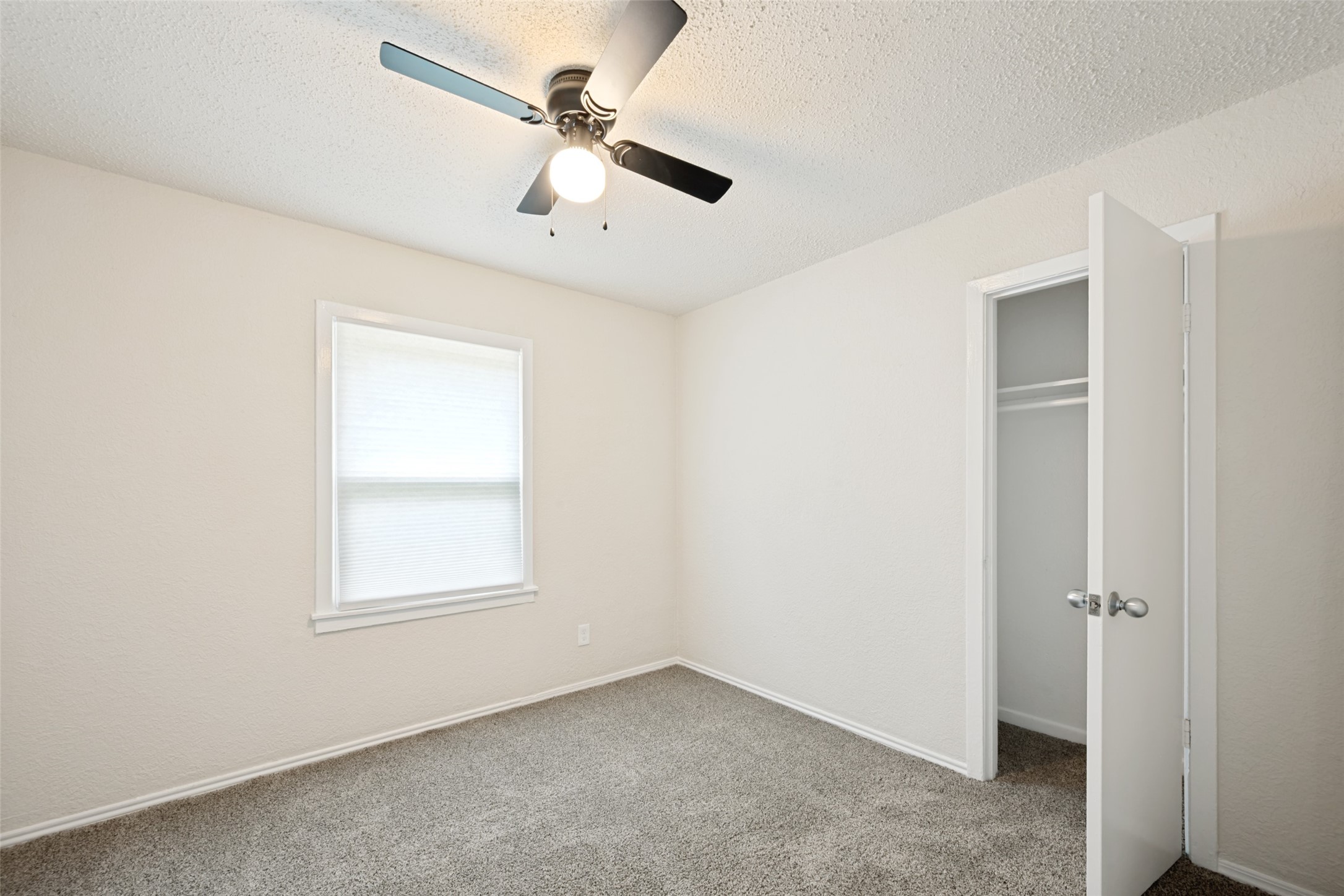 420 Arthur Drive Hurst TX 76053
