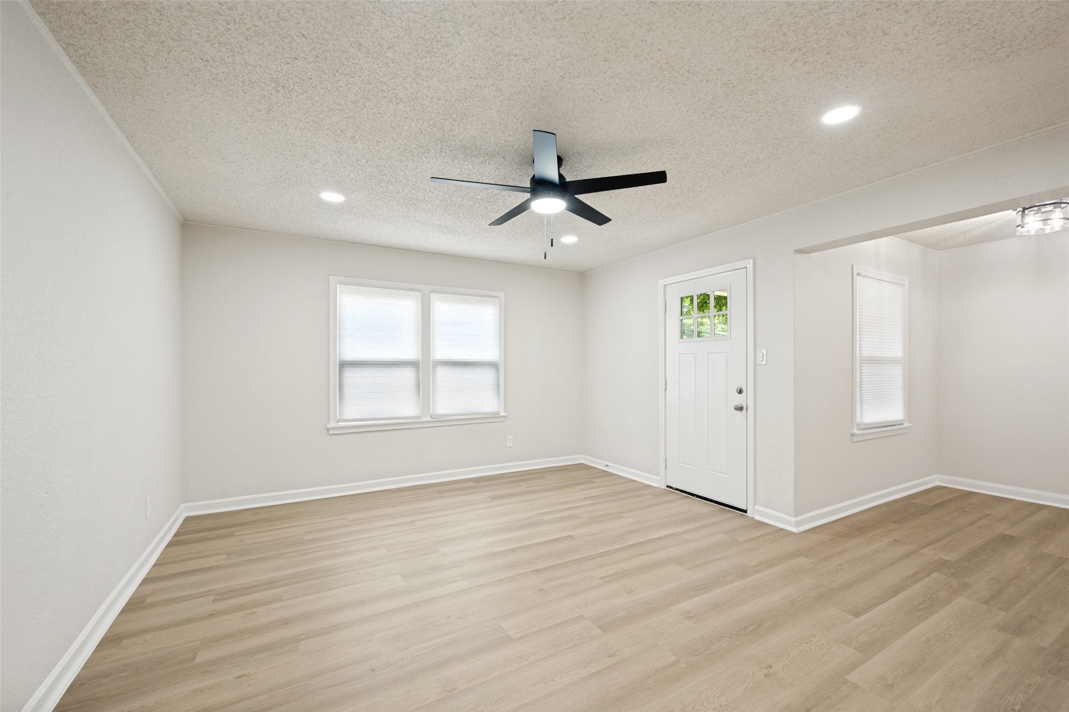 420 Arthur Drive Hurst TX 76053