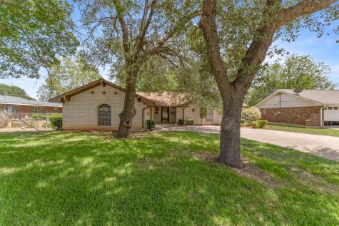2304 Asbury Street Brownwood TX 76801