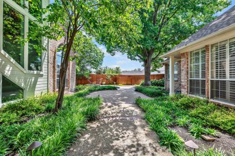 2513 Parkhurst Court Plano TX 75093