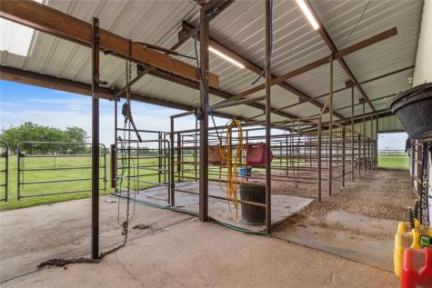 406 N Ellis Thornton TX 76687