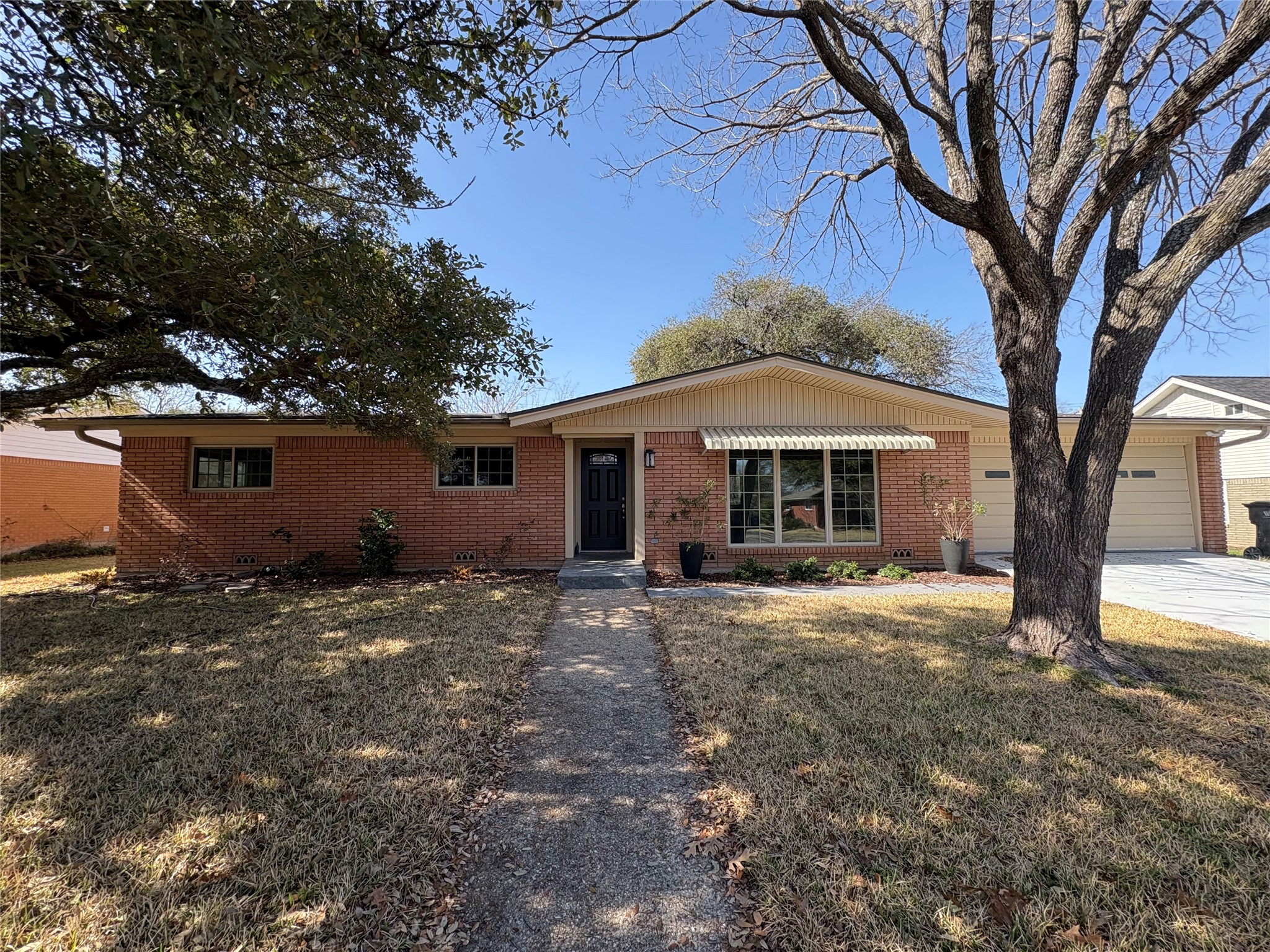 2112 Lenamon Street Waco TX 76710