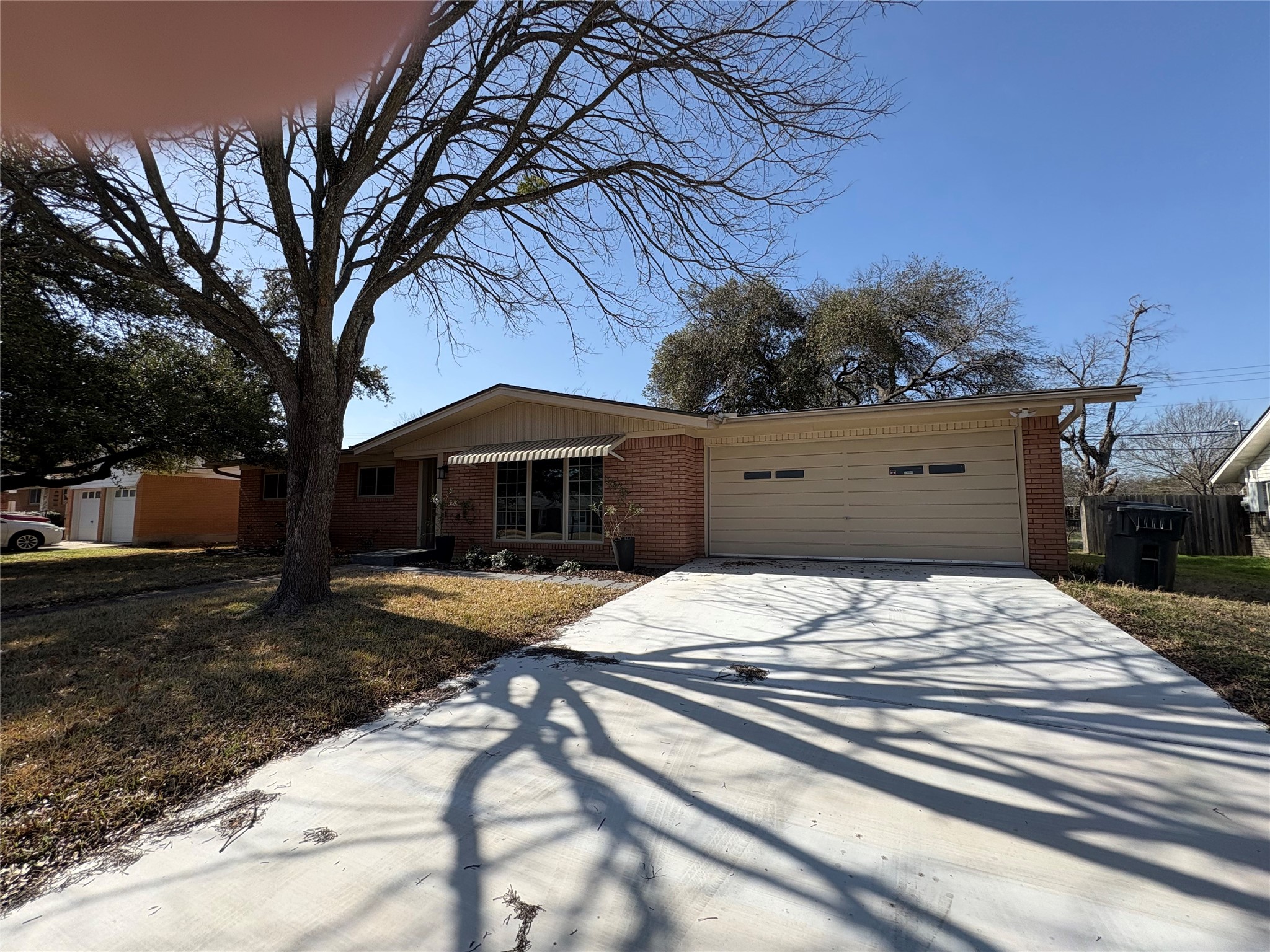 2112 Lenamon Street Waco TX 76710