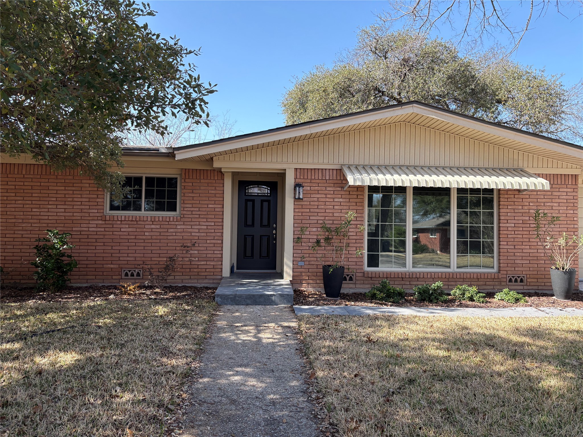 2112 Lenamon Street Waco TX 76710