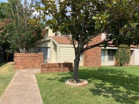 2405 Mustang Court Lewisville TX 75067