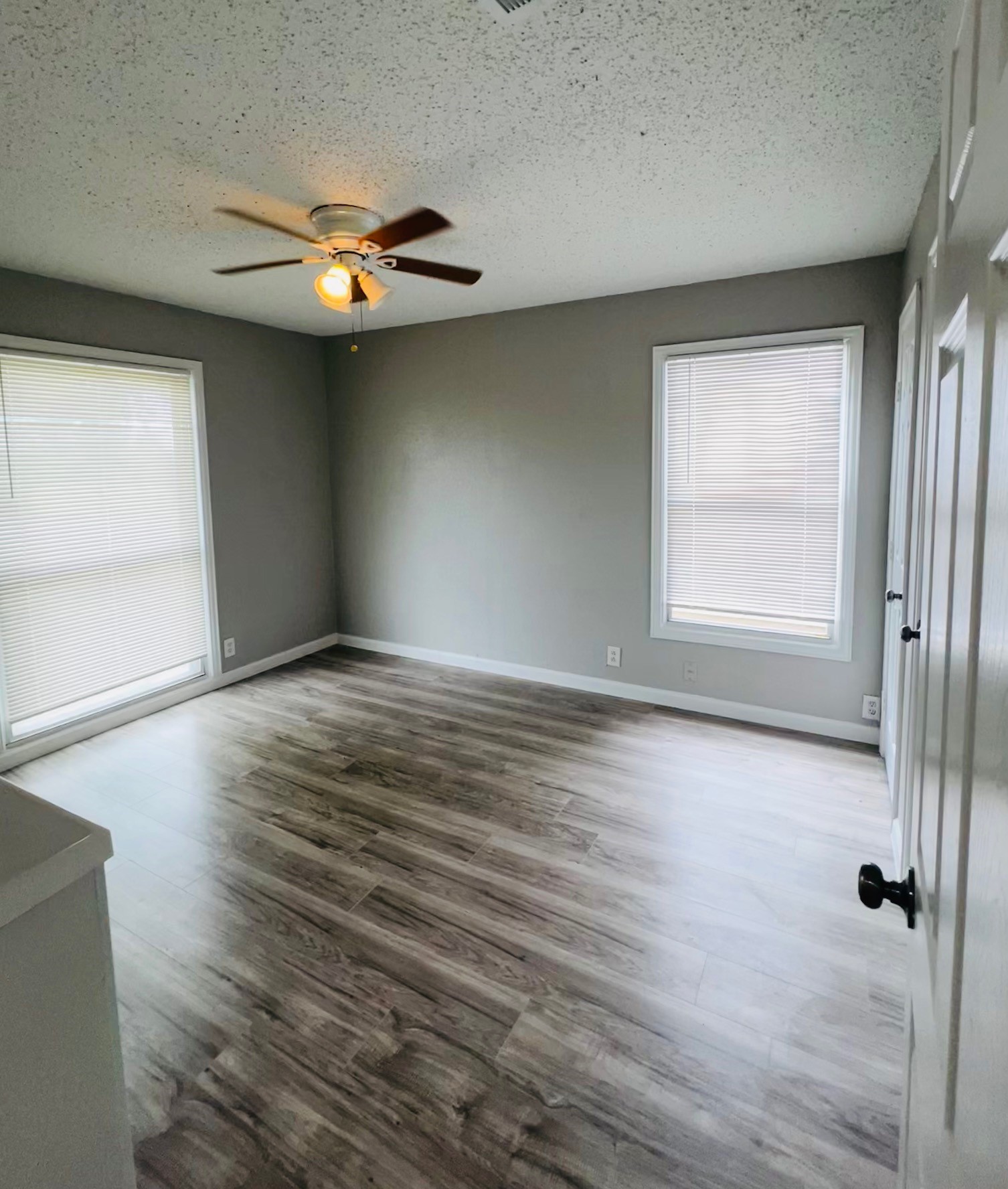 1026 SW 3rd Street Grand Prairie TX 75051