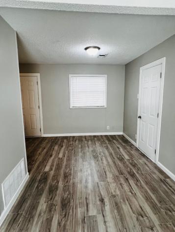 1026 SW 3rd Street Grand Prairie TX 75051
