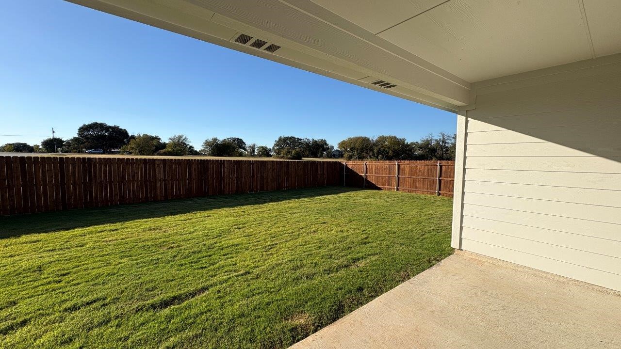 4231 Cornerstone Circle Granbury TX 76048