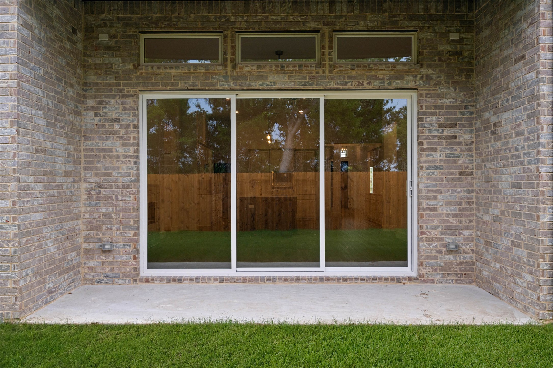 1911 Aspen Cedar Hill TX 75104