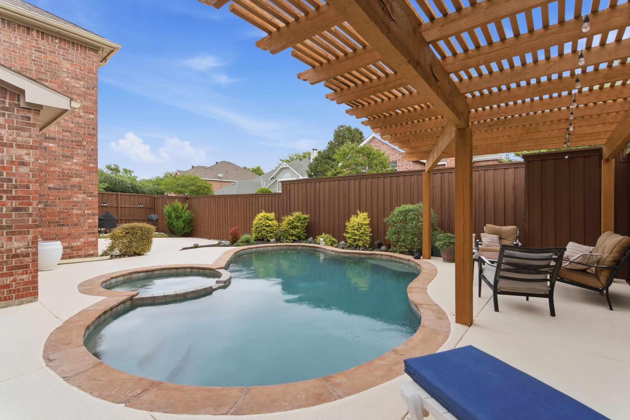 17816 Cypress Falls Drive Dallas TX 75287