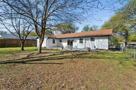 911 Vine Street Euless TX 76040