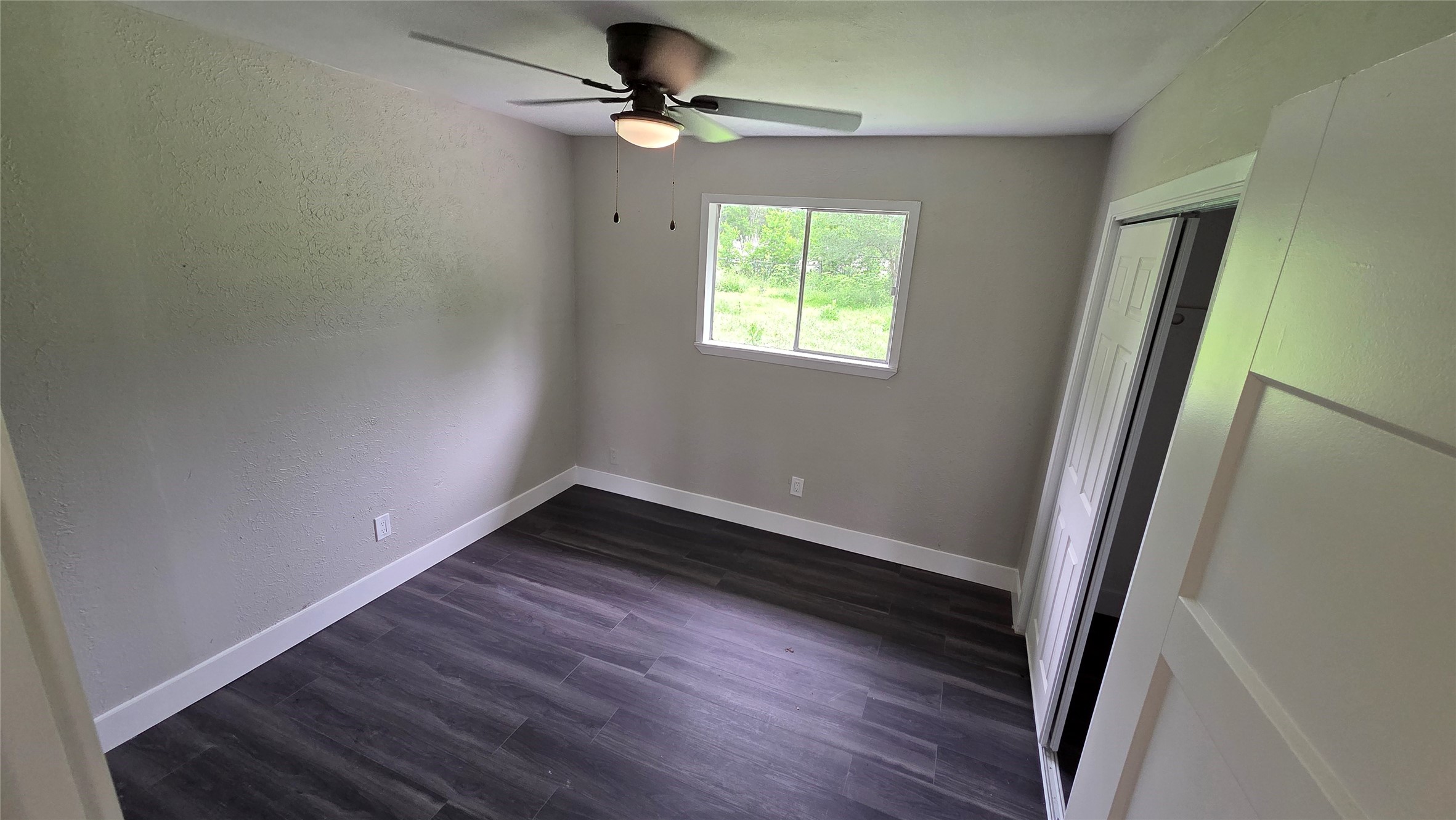 358 S Chambers Avenue Emhouse TX 75110