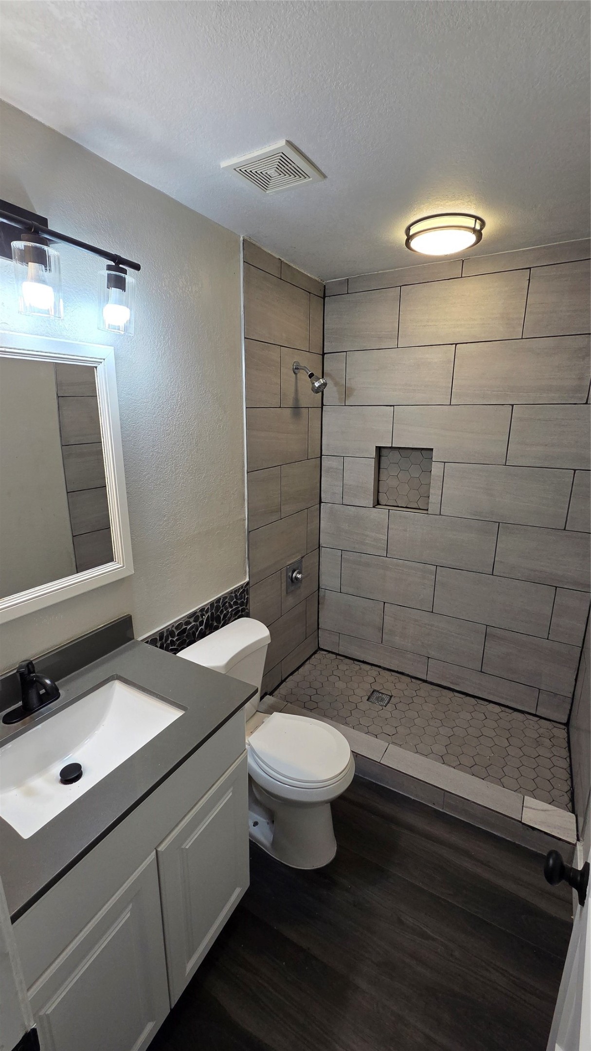 358 S Chambers Avenue Emhouse TX 75110