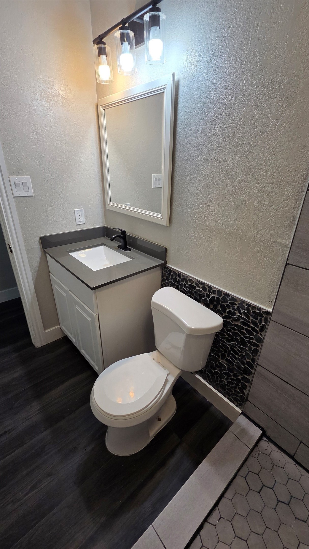 358 S Chambers Avenue Emhouse TX 75110