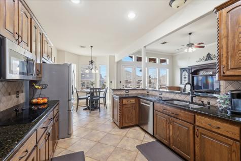 212 Matthew Avenue Denton TX 76210