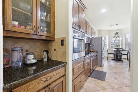 212 Matthew Avenue Denton TX 76210