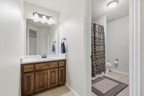 212 Matthew Avenue Denton TX 76210
