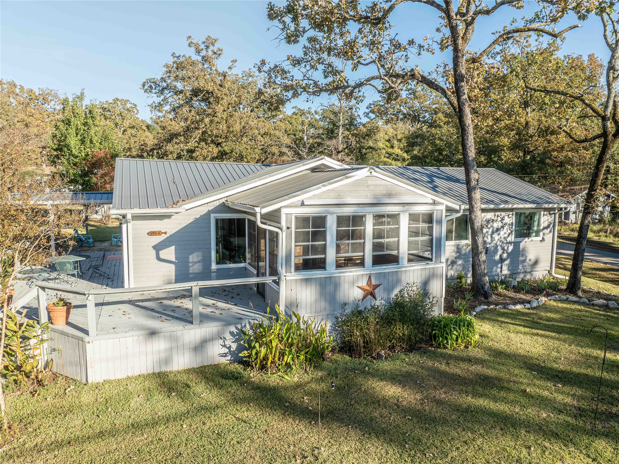 704 Callender Lake Drive Murchison TX 75778