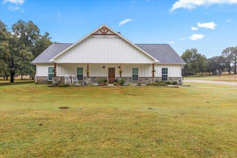 1041 County Road 1111 Decatur TX 76234