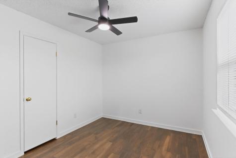 1700 Manor Garden Greenville TX 75401