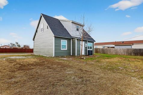 1700 Manor Garden Greenville TX 75401