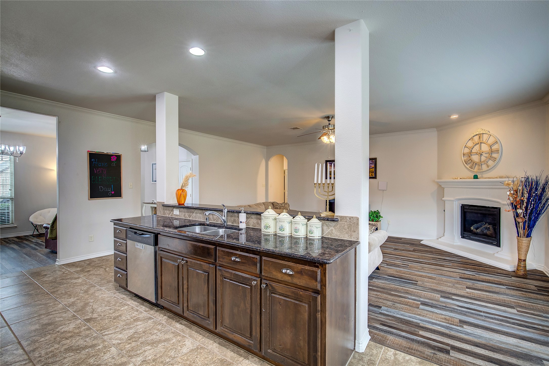 1115 Oak Ridge Road Forney TX 75126
