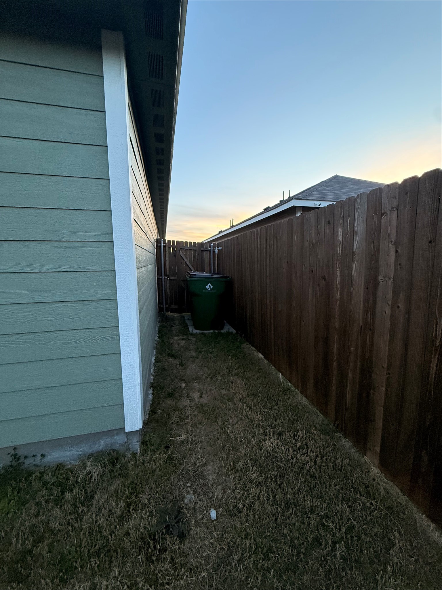 1815 Mallen Farm Ridge Crandall TX 75114