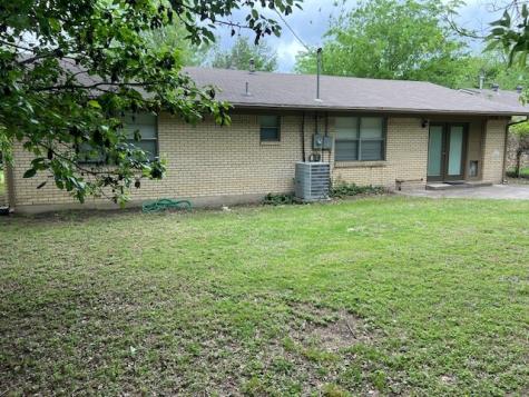 1716 Westchester Street Denton TX 76201