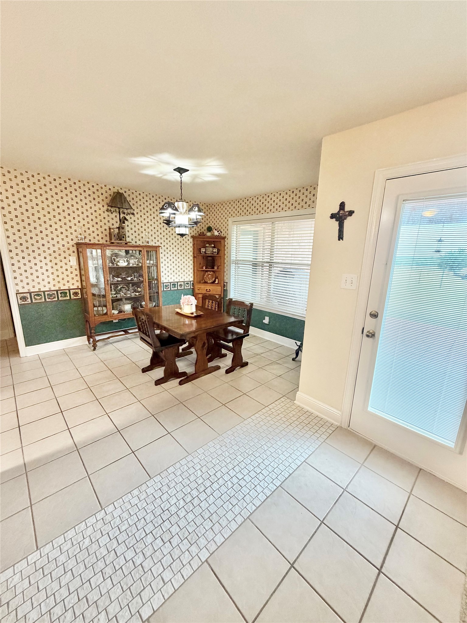 14717 Burns Branch Road Krum TX 76249