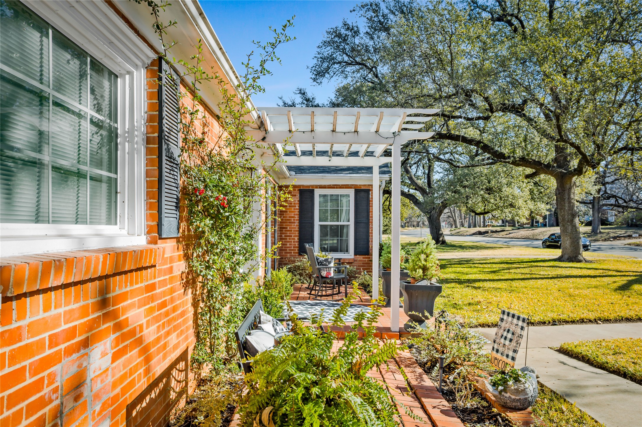 1415 Bluebonnet Drive Fort Worth TX 76111