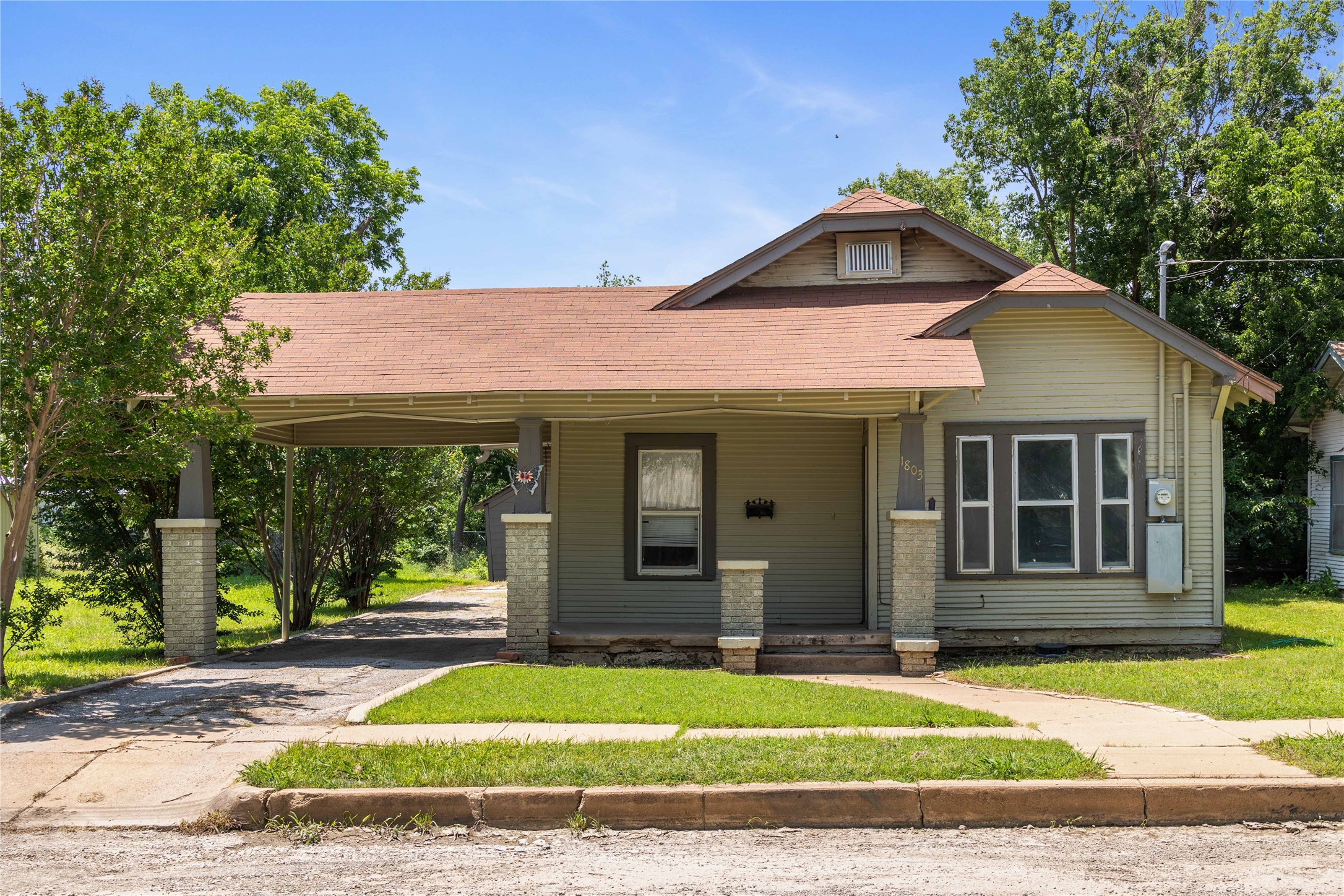1803 6th Street Brownwood TX 76801