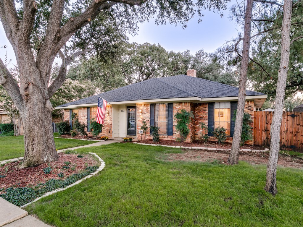 905 Summer Trail Flower Mound TX 75028