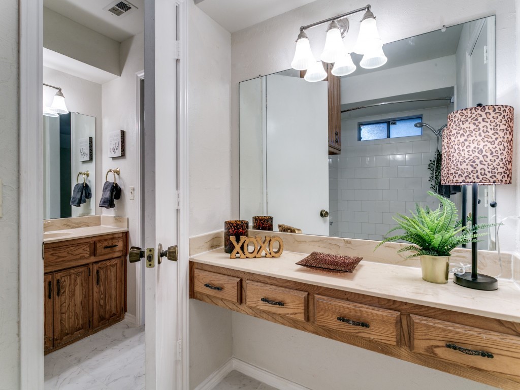 905 Summer Trail Flower Mound TX 75028