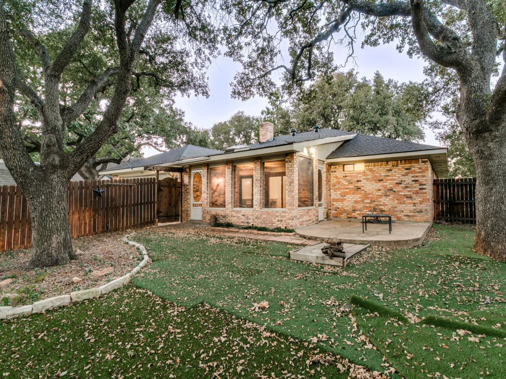 905 Summer Trail Flower Mound TX 75028