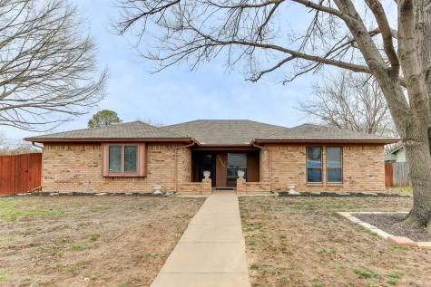 1915 Friar Tuck Drive Arlington TX 76013