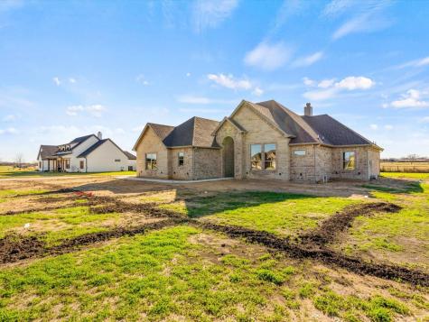 9808 Terry Meadows Lane Grandview TX 76050