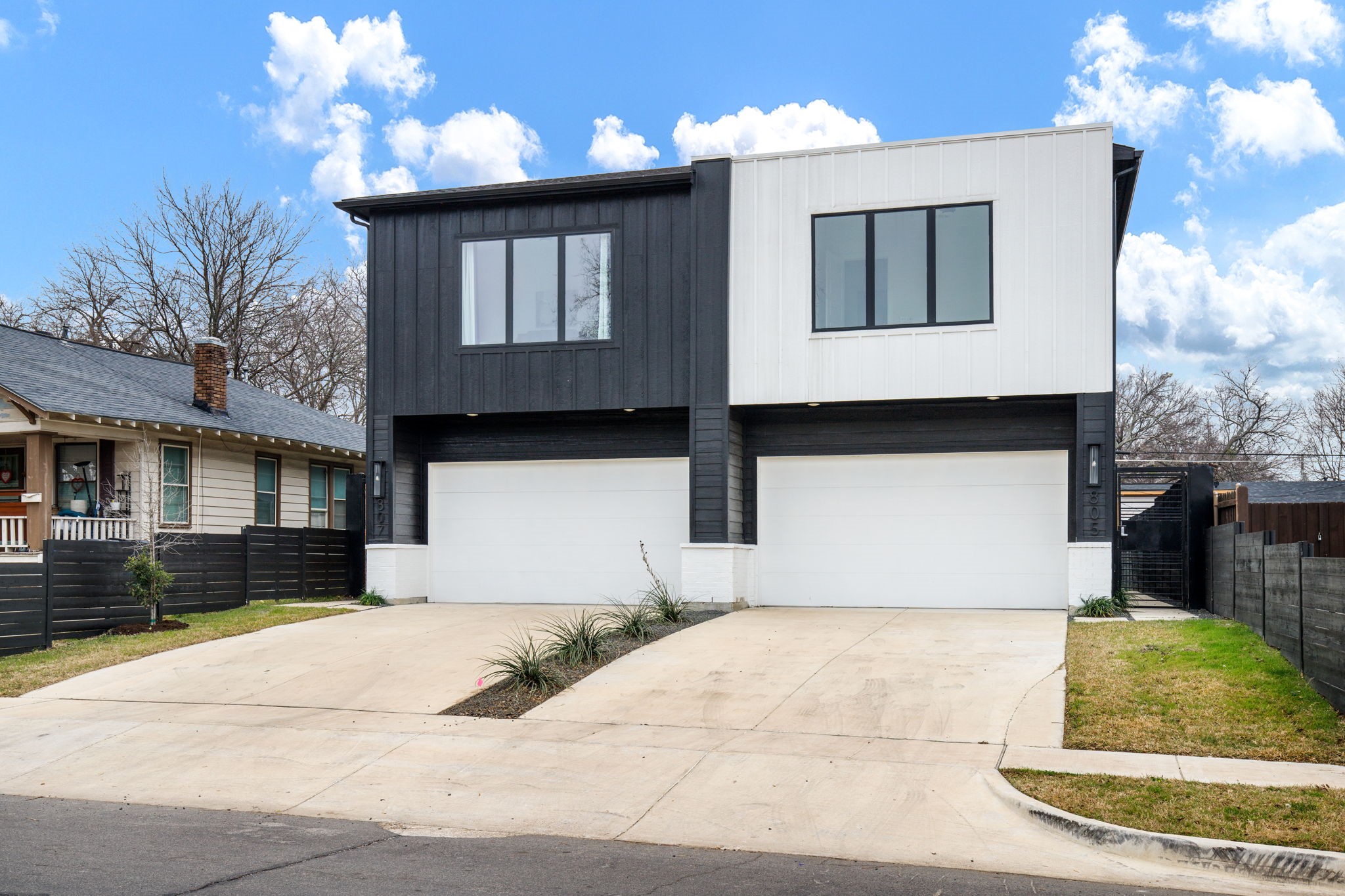 805 S Glasgow Dallas TX 75223