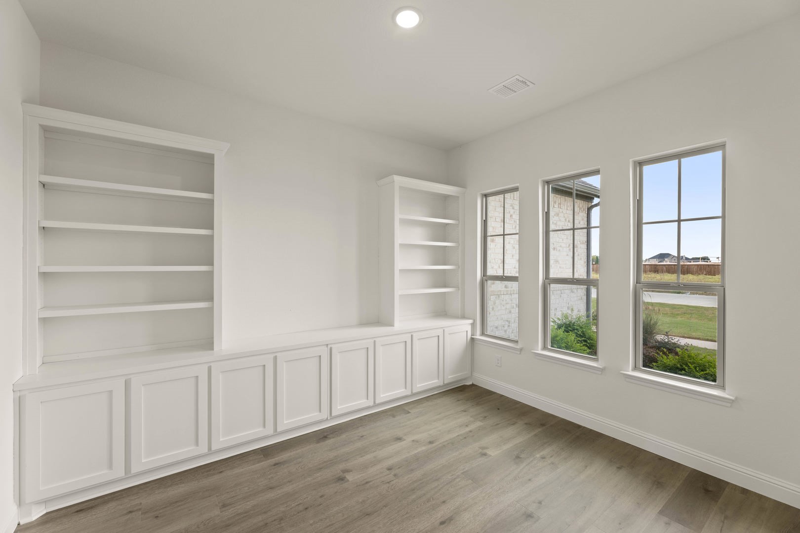 124 Evanston Court Rhome TX 76078
