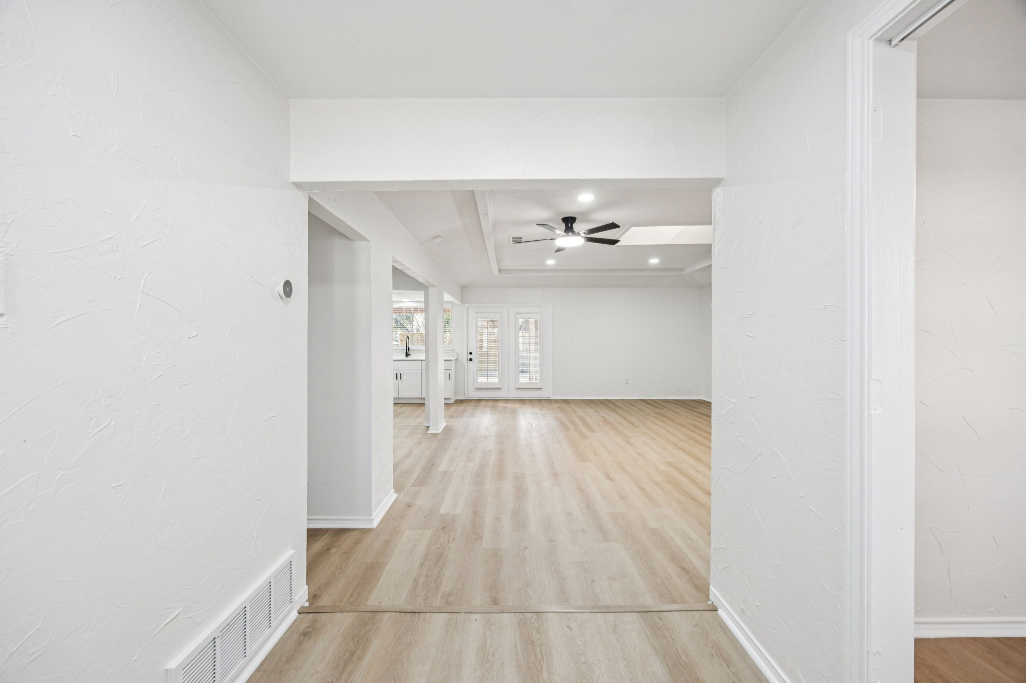 5909 Mark Lane Rowlett TX 75089