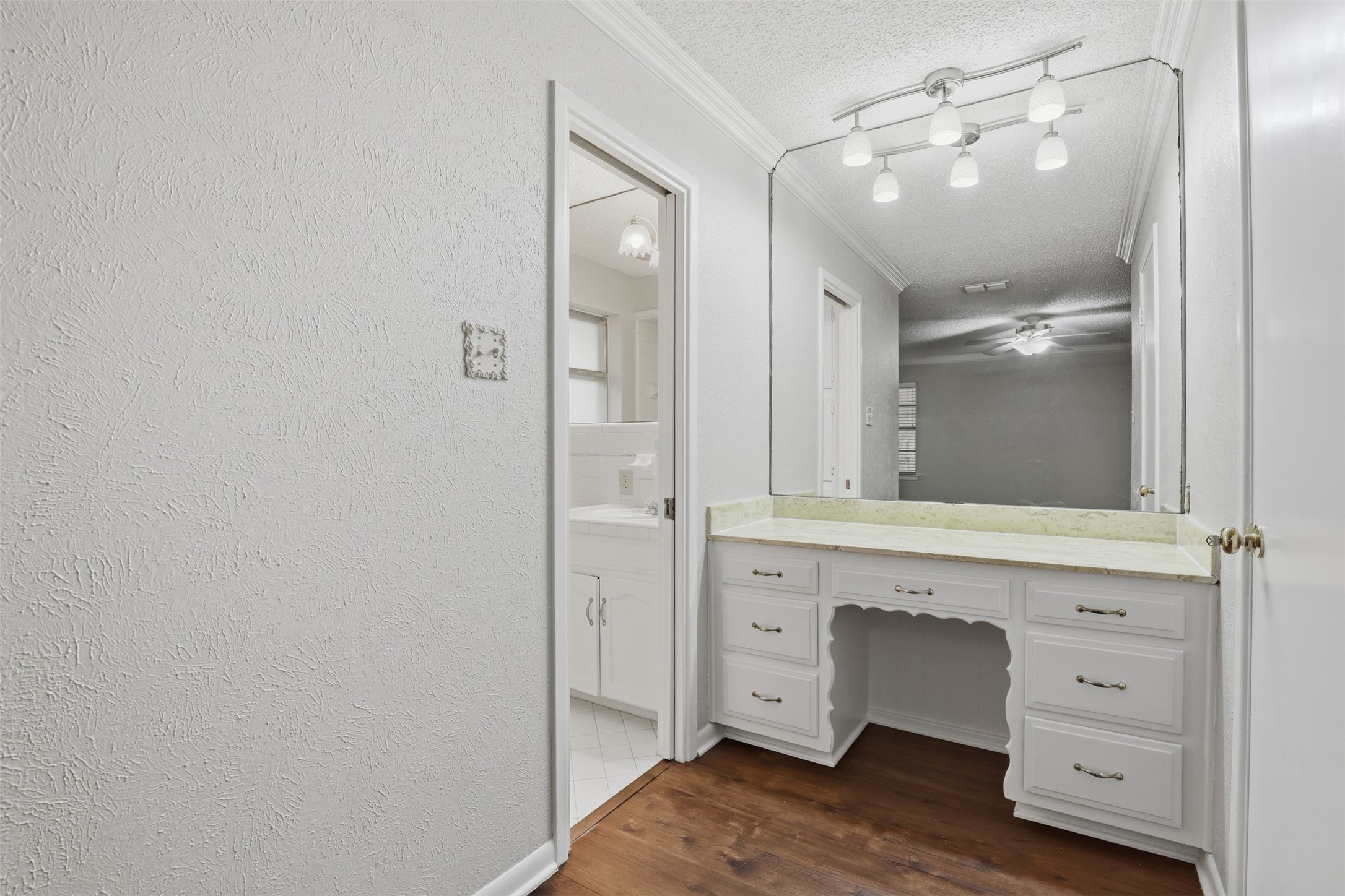 5208 Westhaven Drive Fort Worth TX 76132