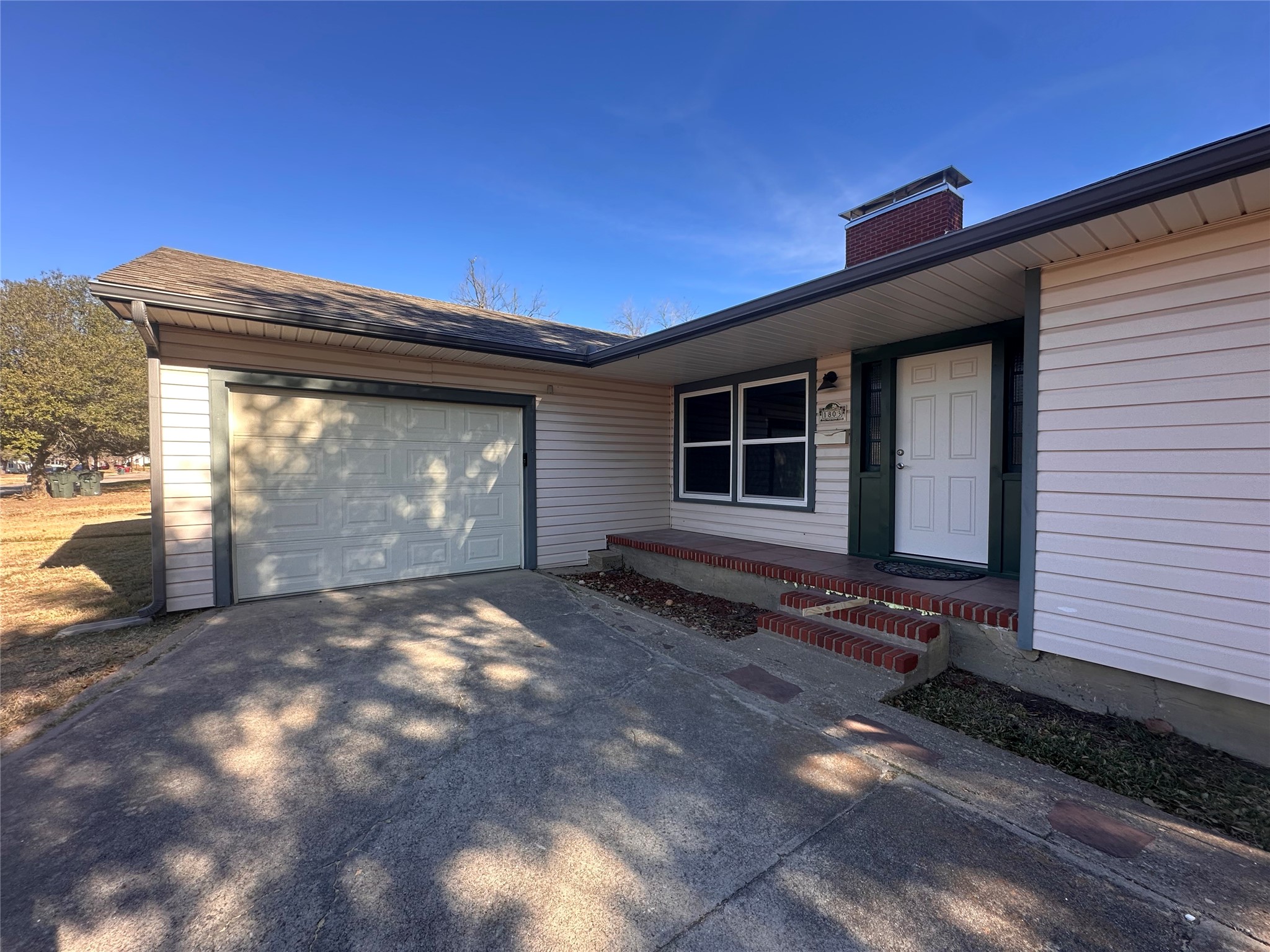 1803 Alexander Sherman TX 75092