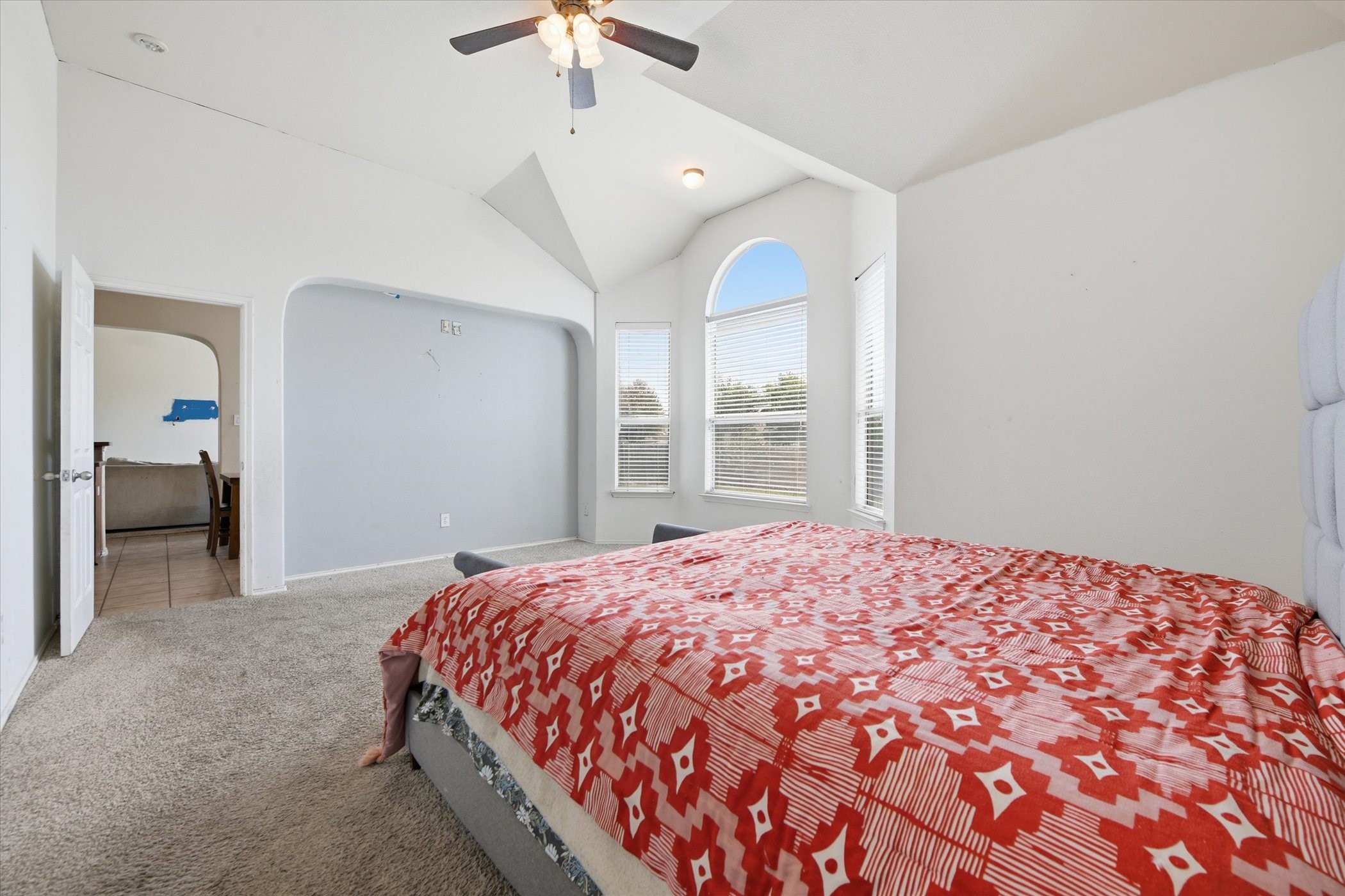 417 Roundrock Lane Fort Worth TX 76140