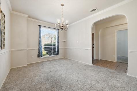 417 Roundrock Lane Fort Worth TX 76140