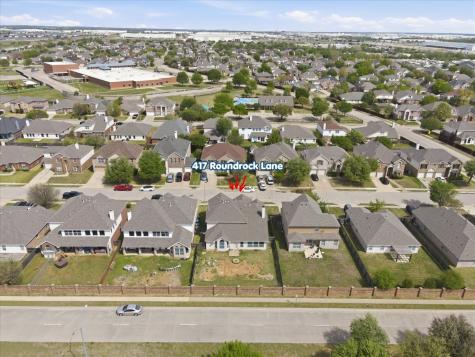 417 Roundrock Lane Fort Worth TX 76140