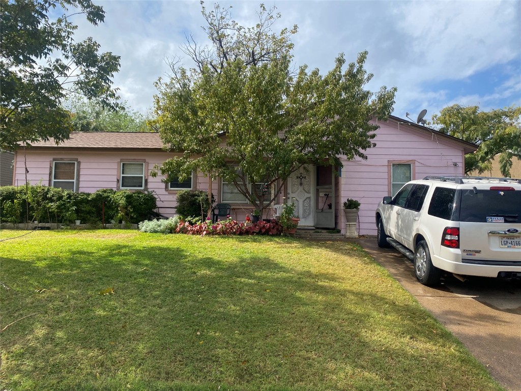 2519 Wood Valley Drive Dallas TX 75211