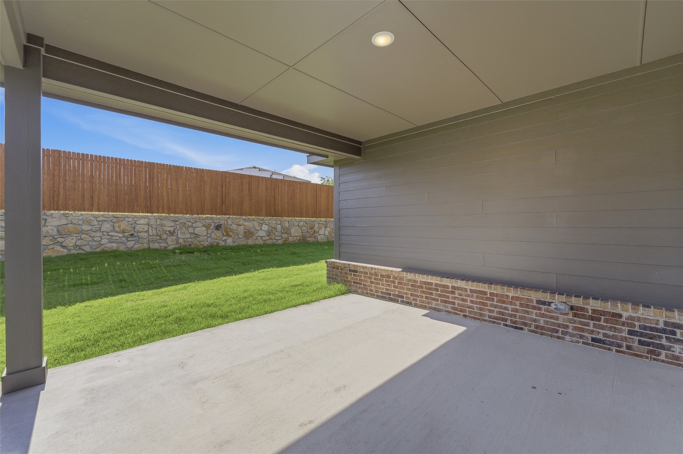 841 Elmstead Drive Fort Worth TX 76108