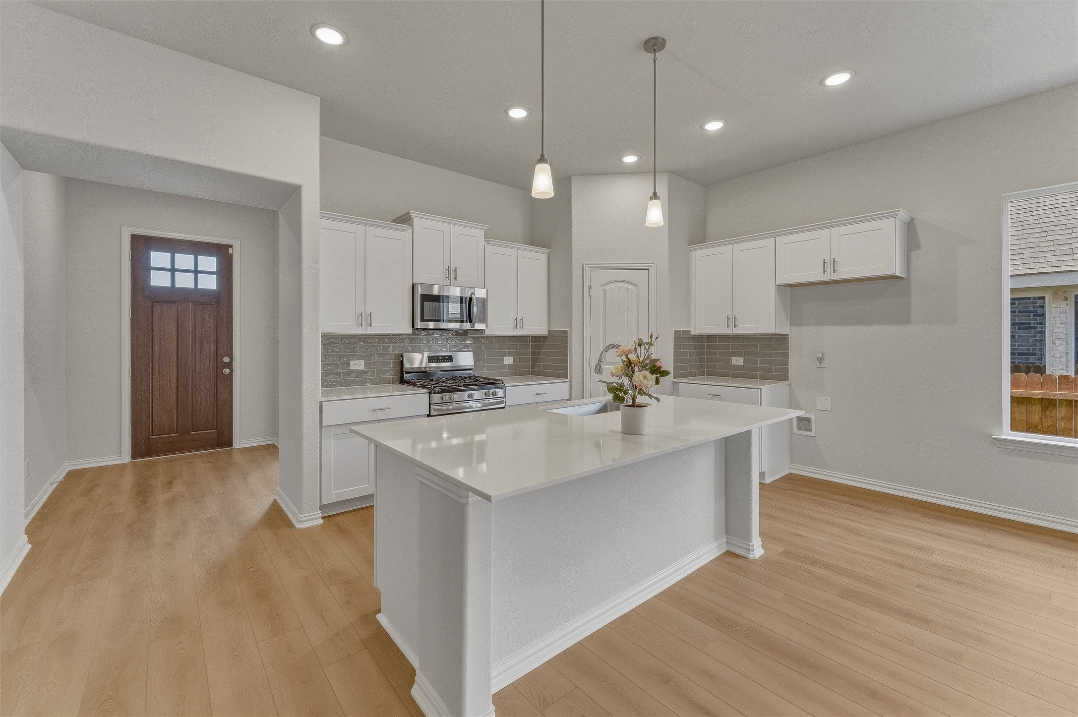 841 Elmstead Drive Fort Worth TX 76108